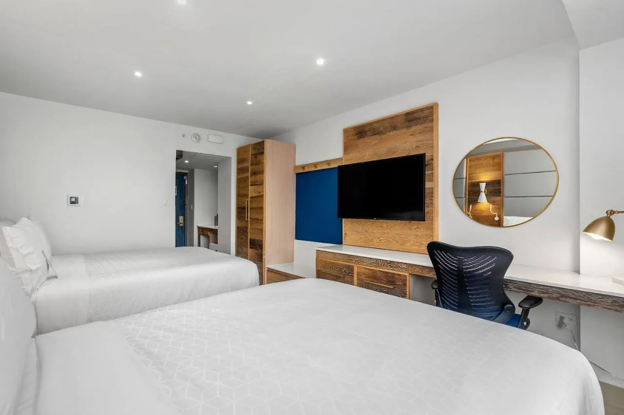 Resort Holiday Inn Express San Juan Condado, an IHG Hotel