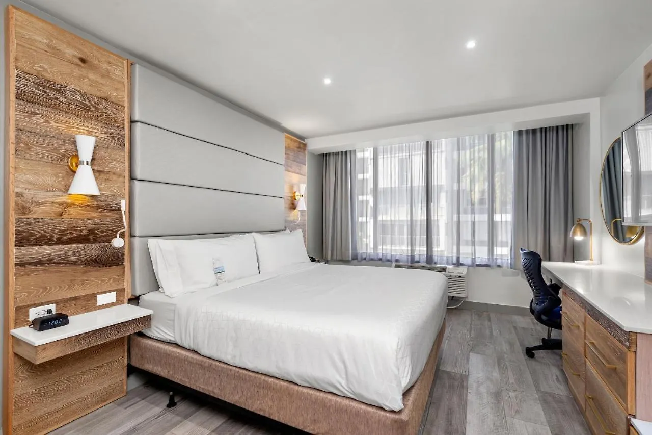 Holiday Inn Express San Juan Condado, an IHG Hotel Resort