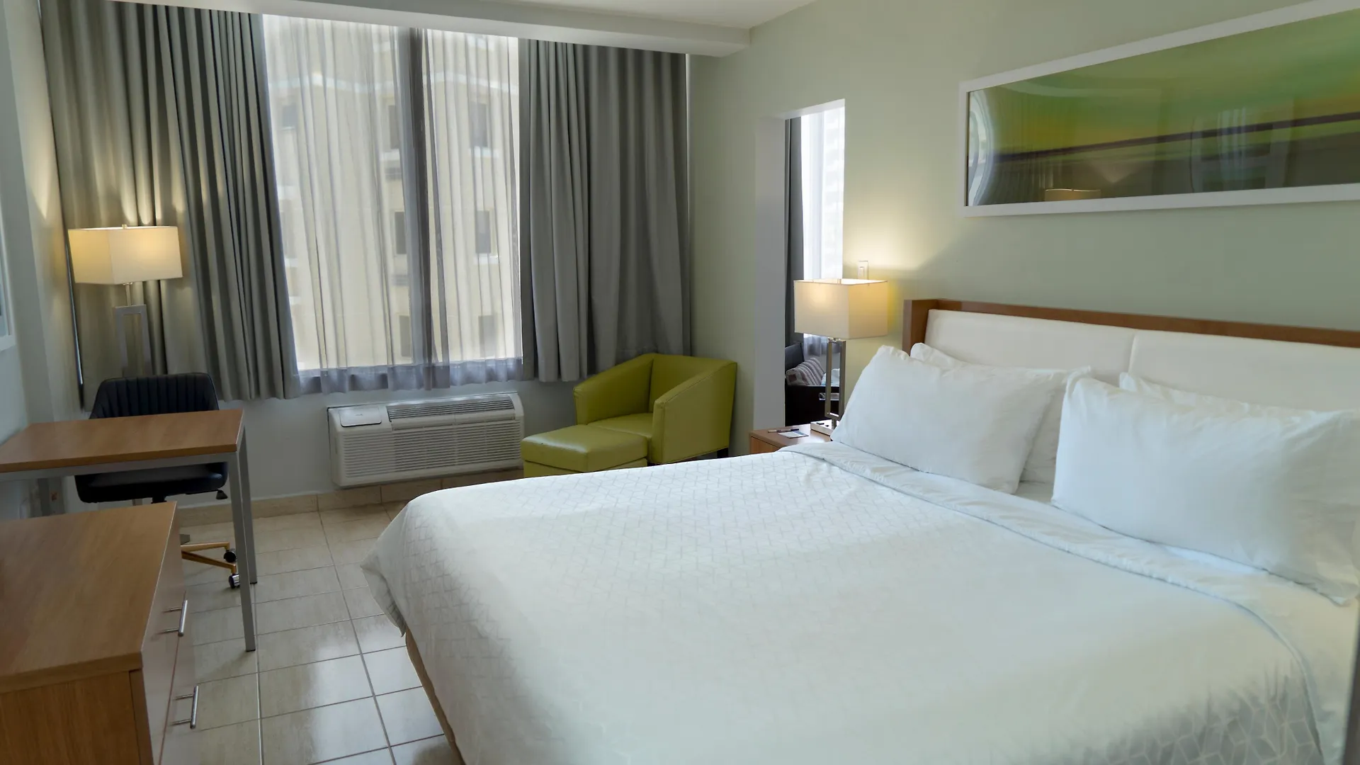Holiday Inn Express San Juan Condado, an IHG Hotel Resort