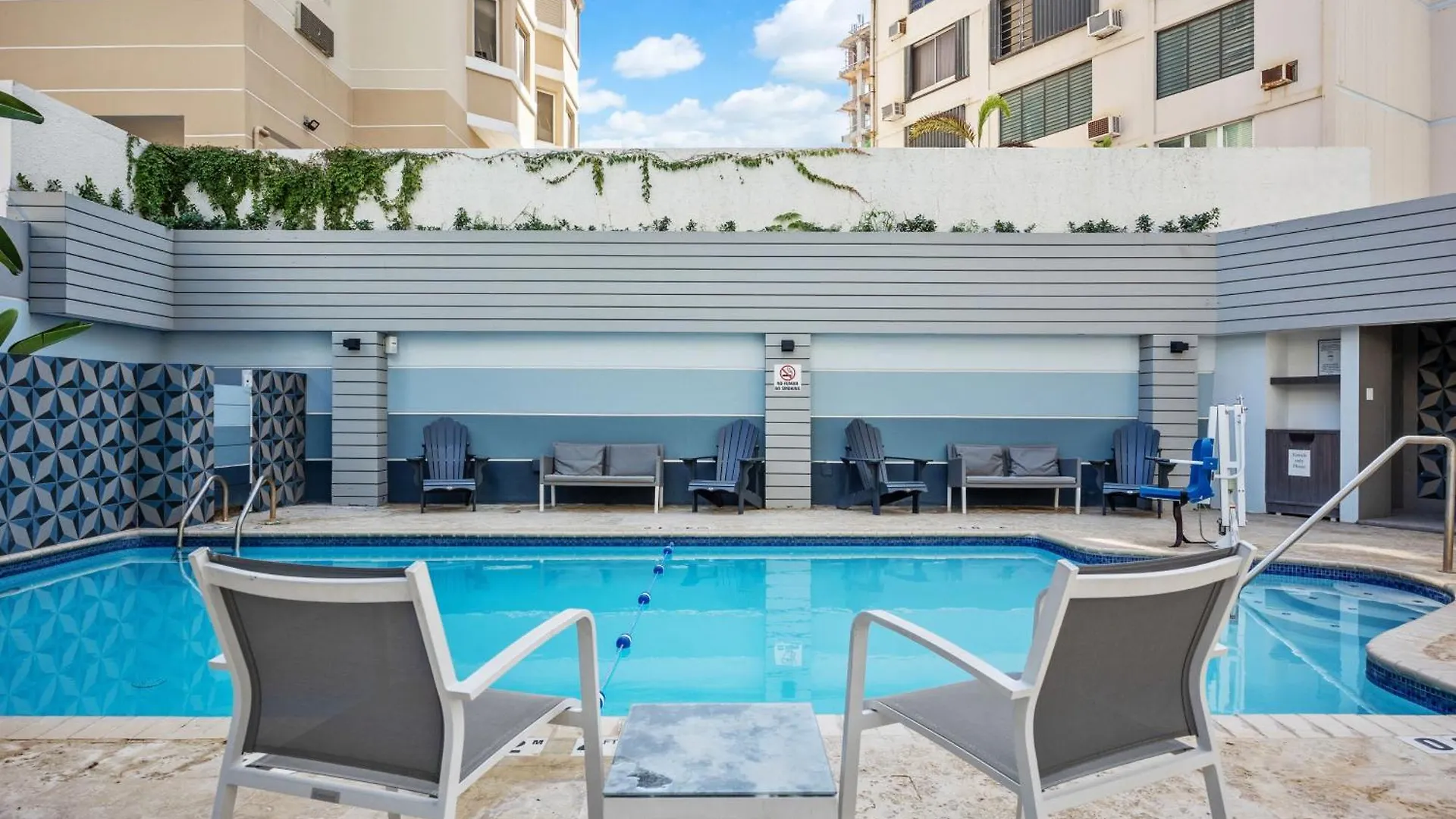 *** Resort Holiday Inn Express San Juan Condado, an IHG Hotel Puerto Rico