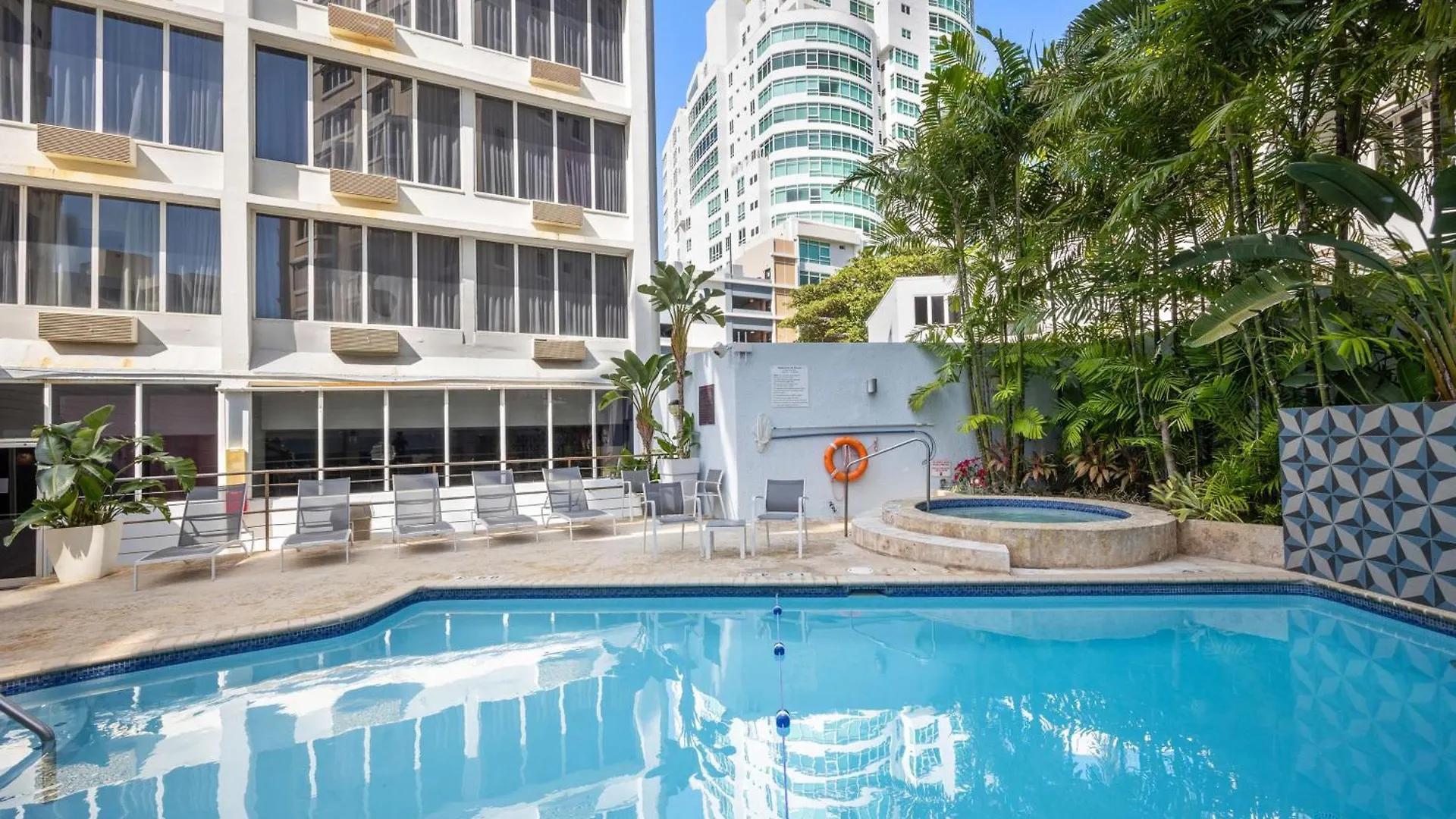 Holiday Inn Express San Juan Condado, an IHG Hotel Resort