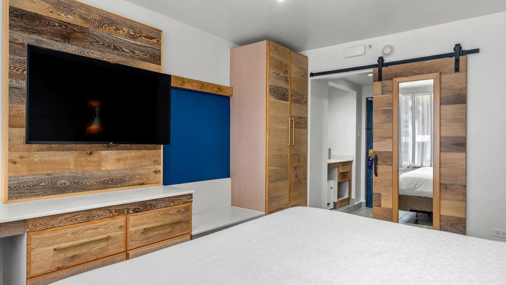 Holiday Inn Express San Juan Condado By Ihg Resort