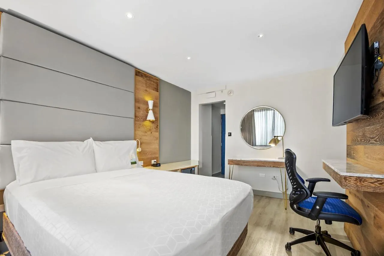 Holiday Inn Express San Juan Condado By Ihg Resort